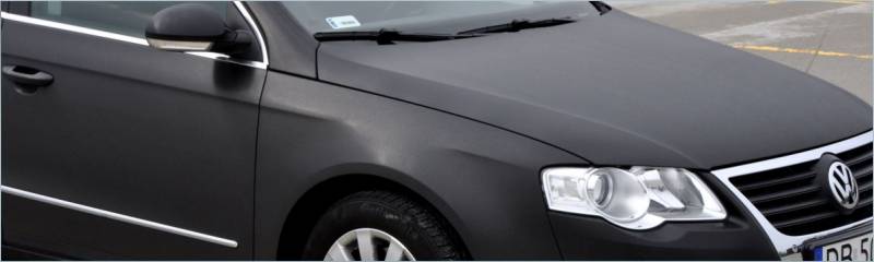 oklejanie samochodu VW Passat foli czarne szczotkowane aluminium z palety 3M