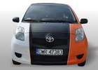 Oklejanie samochodw Toyota Yaris, biaa pera variochrome + skra aligatora + pomaraczowy mat