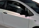 Oklejanie samochodw Toyota Yaris, biaa pera variochrome + skra aligatora + pomaraczowy mat