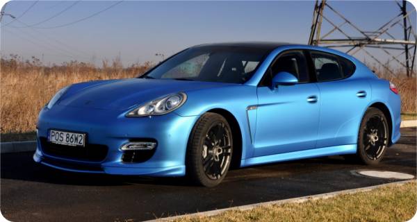 Zmiana koloru samochodu Porsche Panamera w kolorze Blue Matte Metallic z palety 3M-1080 M227