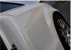 Oklejanie samochodów Audi TT oklejone folią biała perła oraz dodatki w czarnym szczotkowanym aluminium oklejenie z wnękami