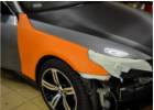 Oklejanie samochodów BMW 5 E60 pomarańczowy mat + carbon 3M