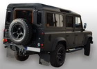 Oklejanie samochodów Land Rover Defender czarny mat
