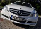 Oklejanie samochodów Mercedes E biały połysk - oklejanie aut folią