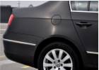Oklejanie samochodów VW PASSAT oklejony folią w kolorze czarne aluminium szczotkowane z palety firmy 3M